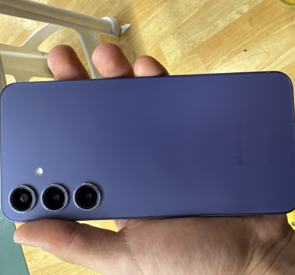 겔럭시24+바이올렛