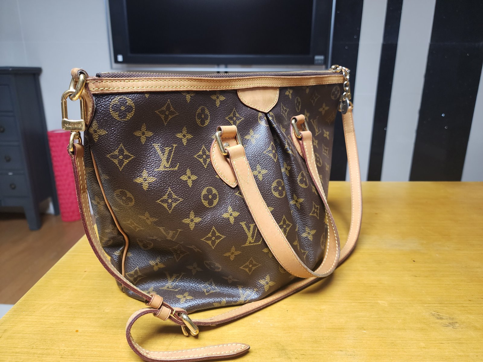 루이비통팔레모가방 최상급