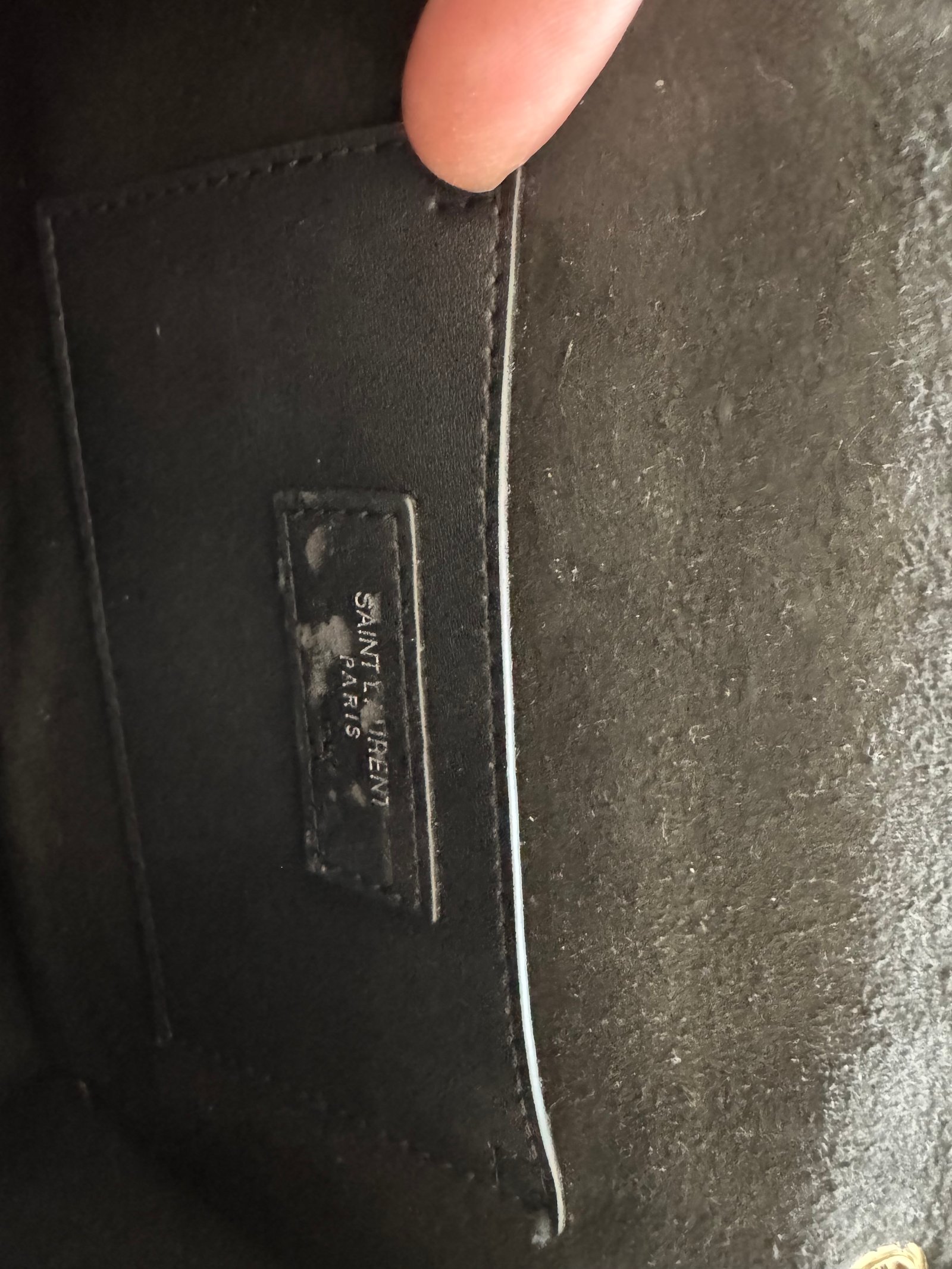 입생로랑체인숄더백