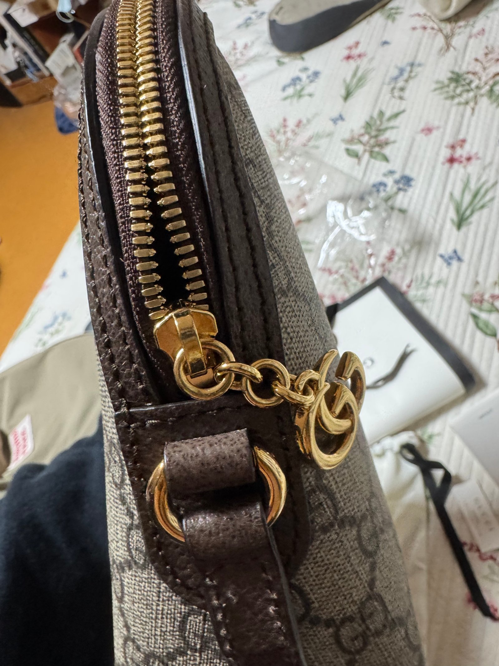 구찌 오피디아 하프문백 스몰