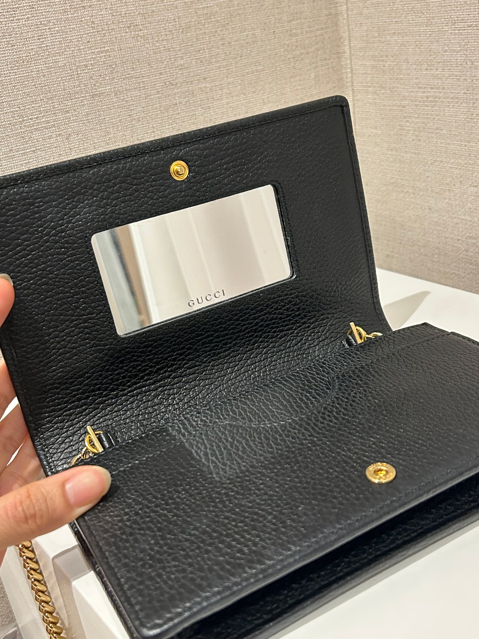 구찌 마몽 미니레더 체인백