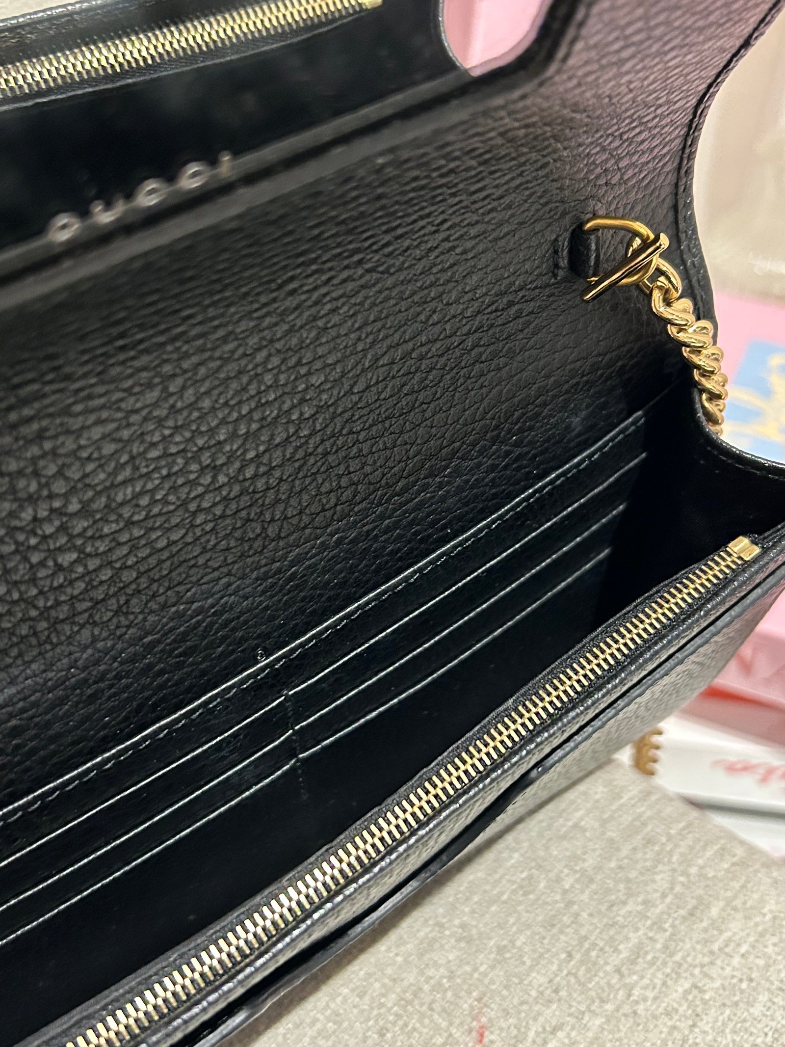 구찌 마몽 미니레더 체인백