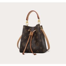 정품 발렌티노 올란디 버킷백 새상품