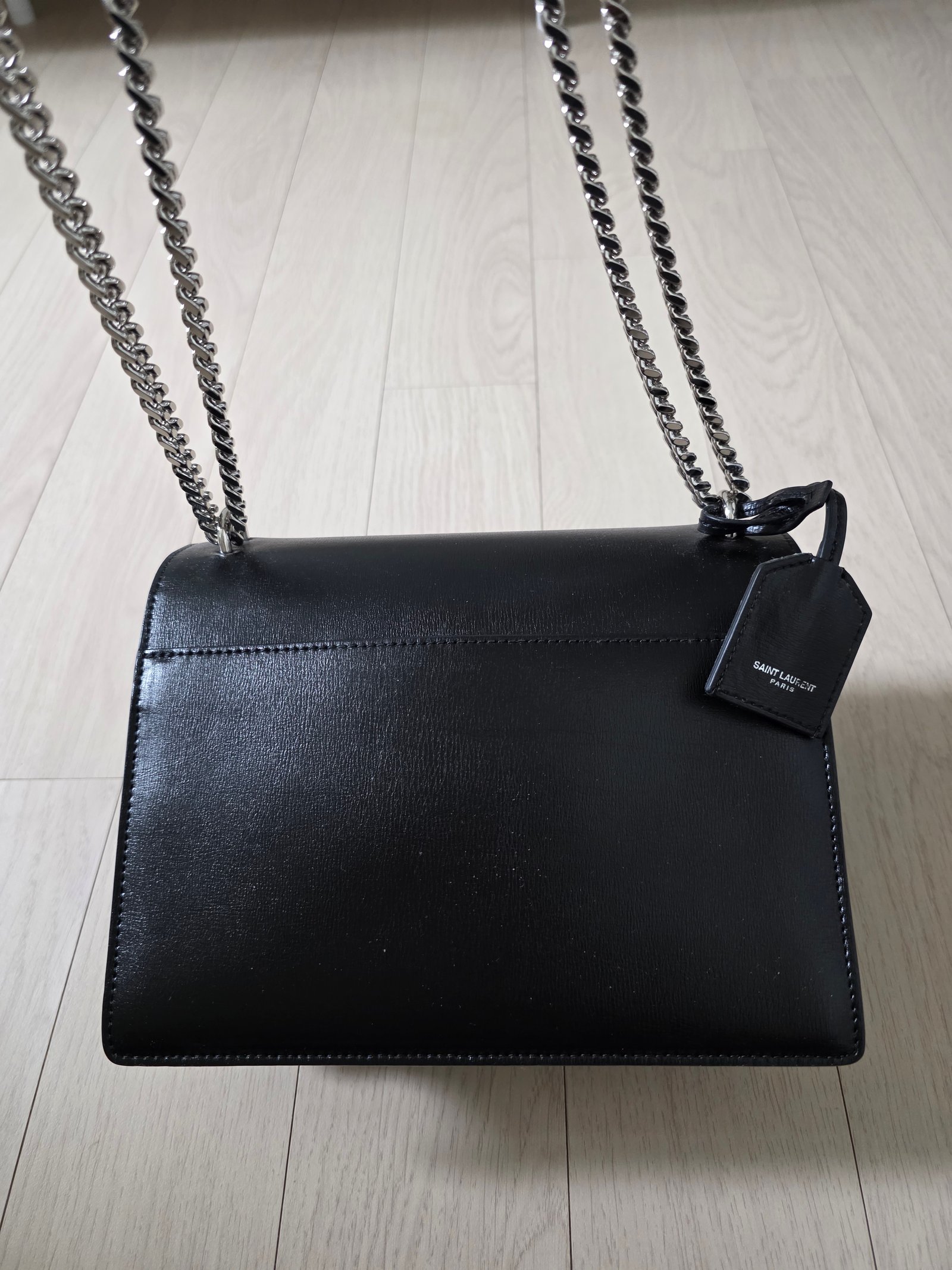 생로랑 가방 저렴히 팔아요