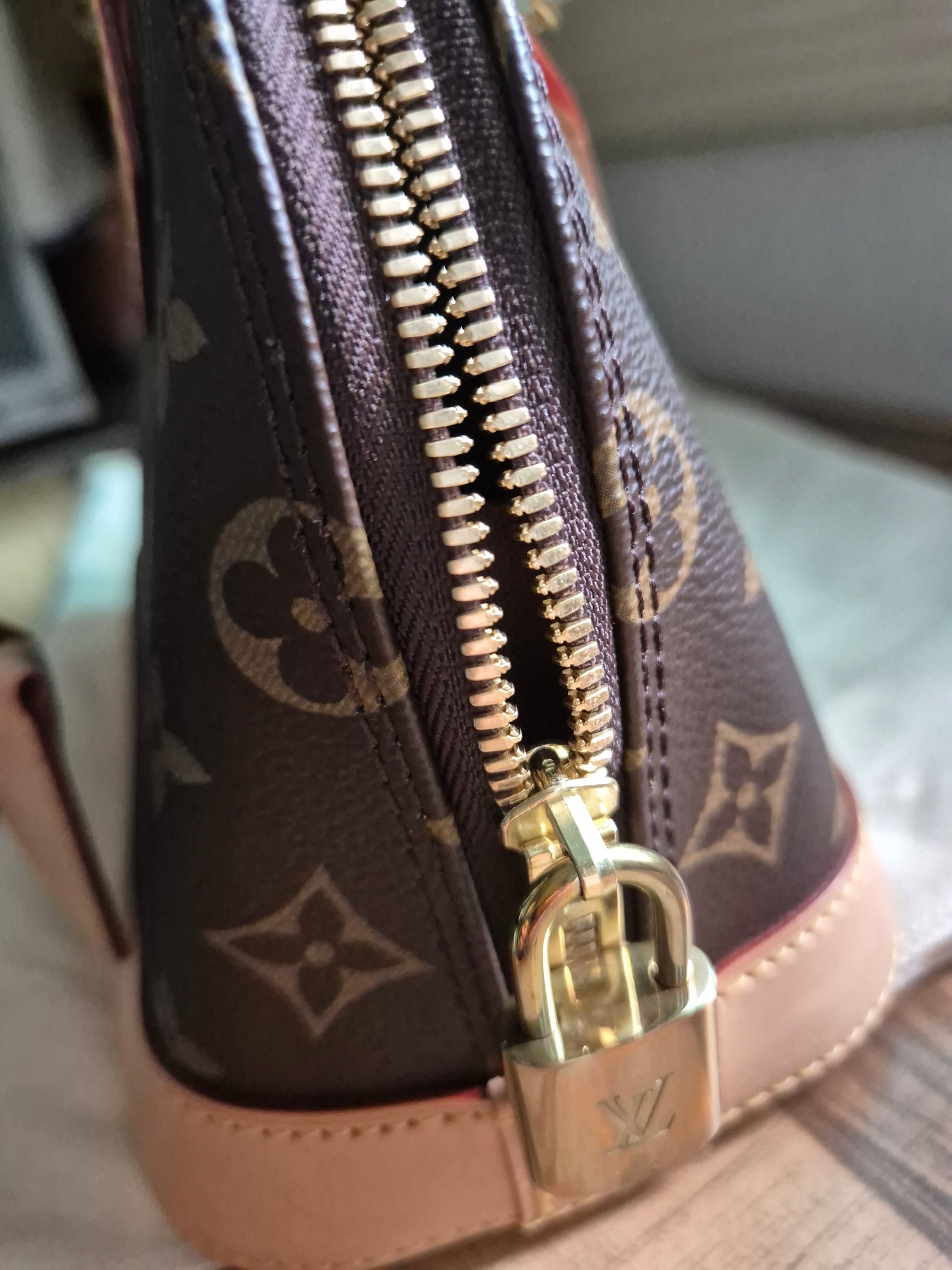 루이비통알마bb