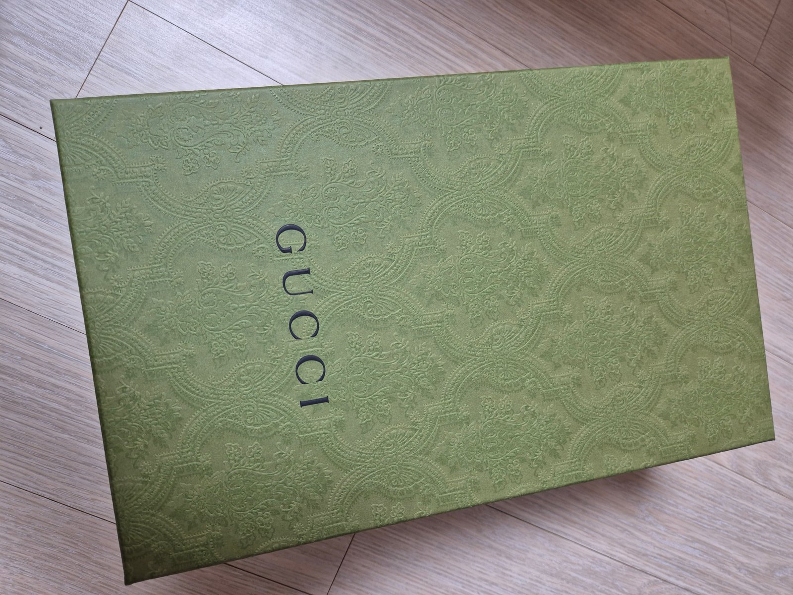 구찌 블랙 로퍼