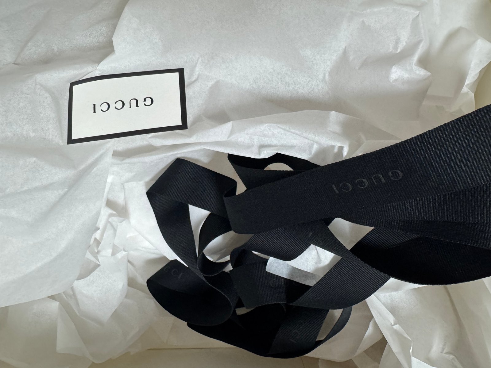 구찌 오피디아 라지 토트백(정품)